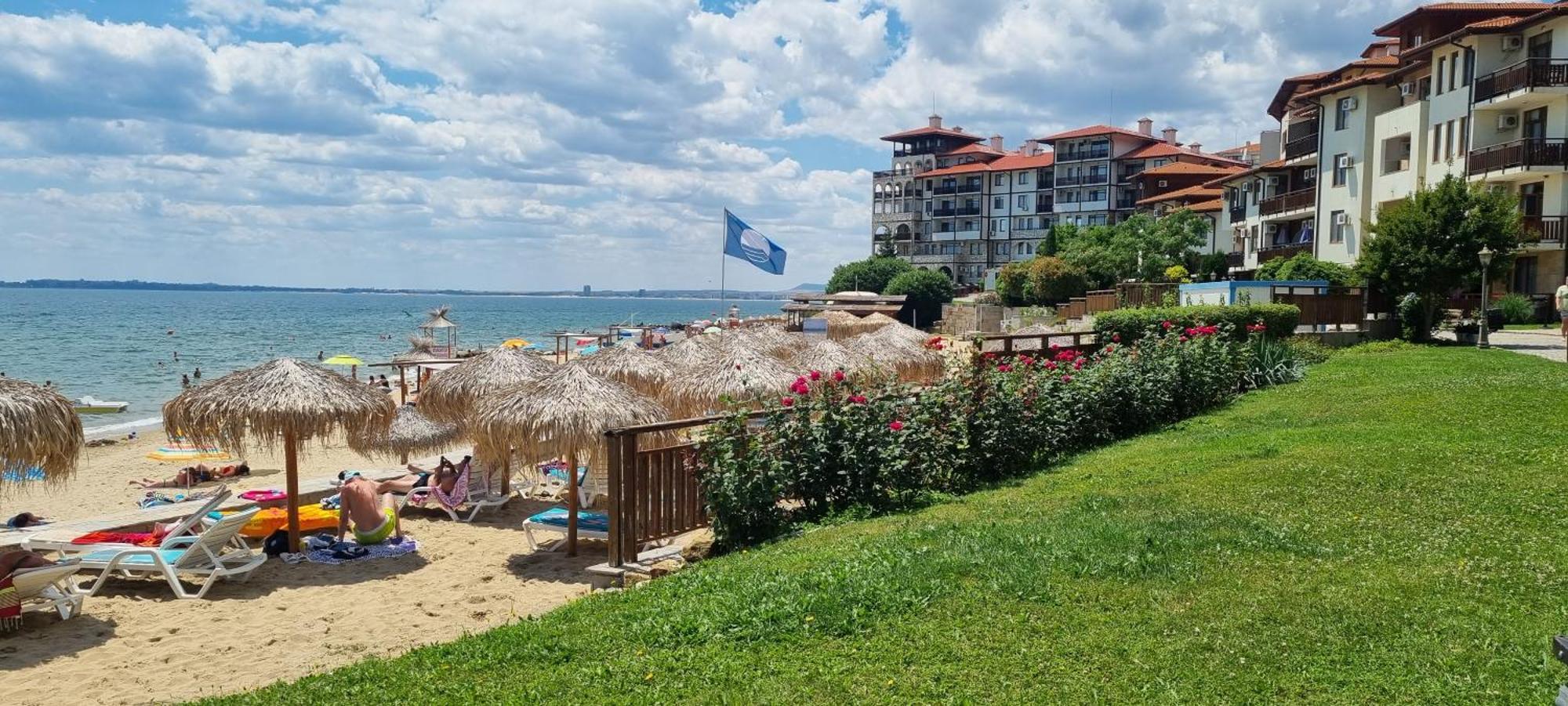 Апартамент Ния, Райска Градина / Garden Of Eden Sveti Vlas Luaran gambar